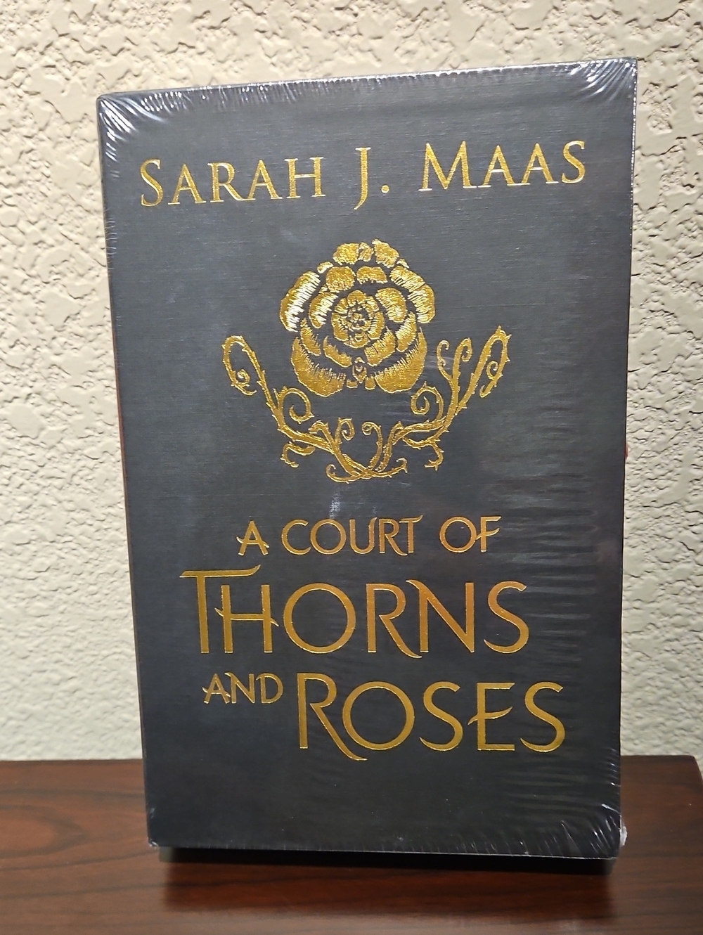 A Court Of Thorns And Roses (ACOTAR) Collector's Edition